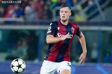 3000万中卫引发多家豪门哄抢，大黑马主帅怎么考虑转会问题？